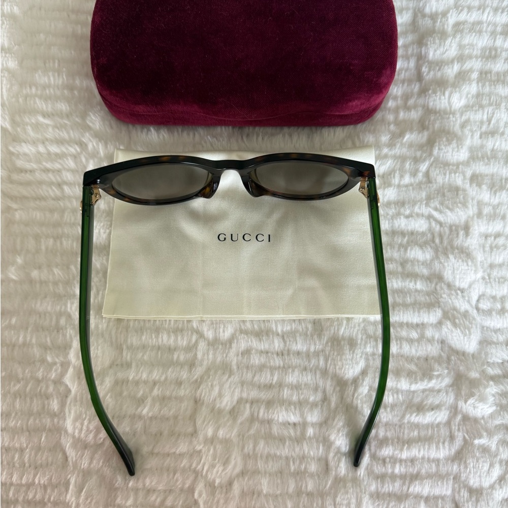 Gucci Women's Brown Sunglasses - Picture 2 of 5